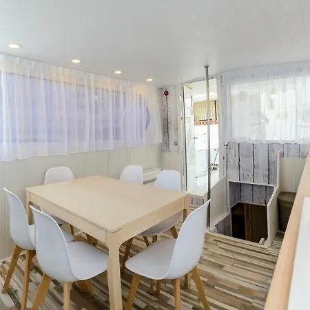 Boat Botel Empuriabrava